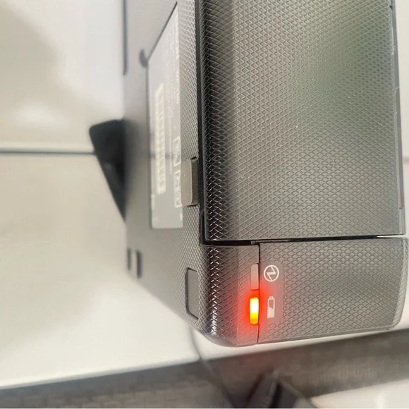 Epson Workforce WF-100 Portable Wireless Inkjet Printer Model B581A no box